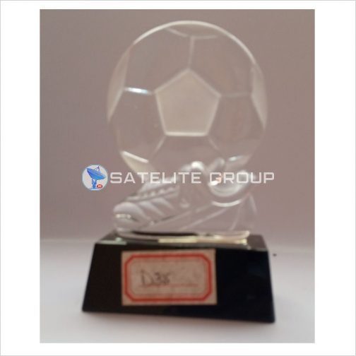 d38 glass award
