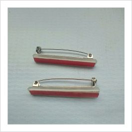 Red name tag pin with gum